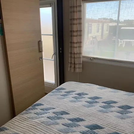 Spacieux et Confortable Camping Car à Middelkerke *